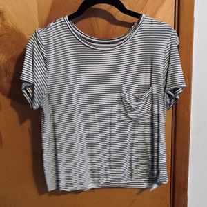 white and black cropped t-shirt